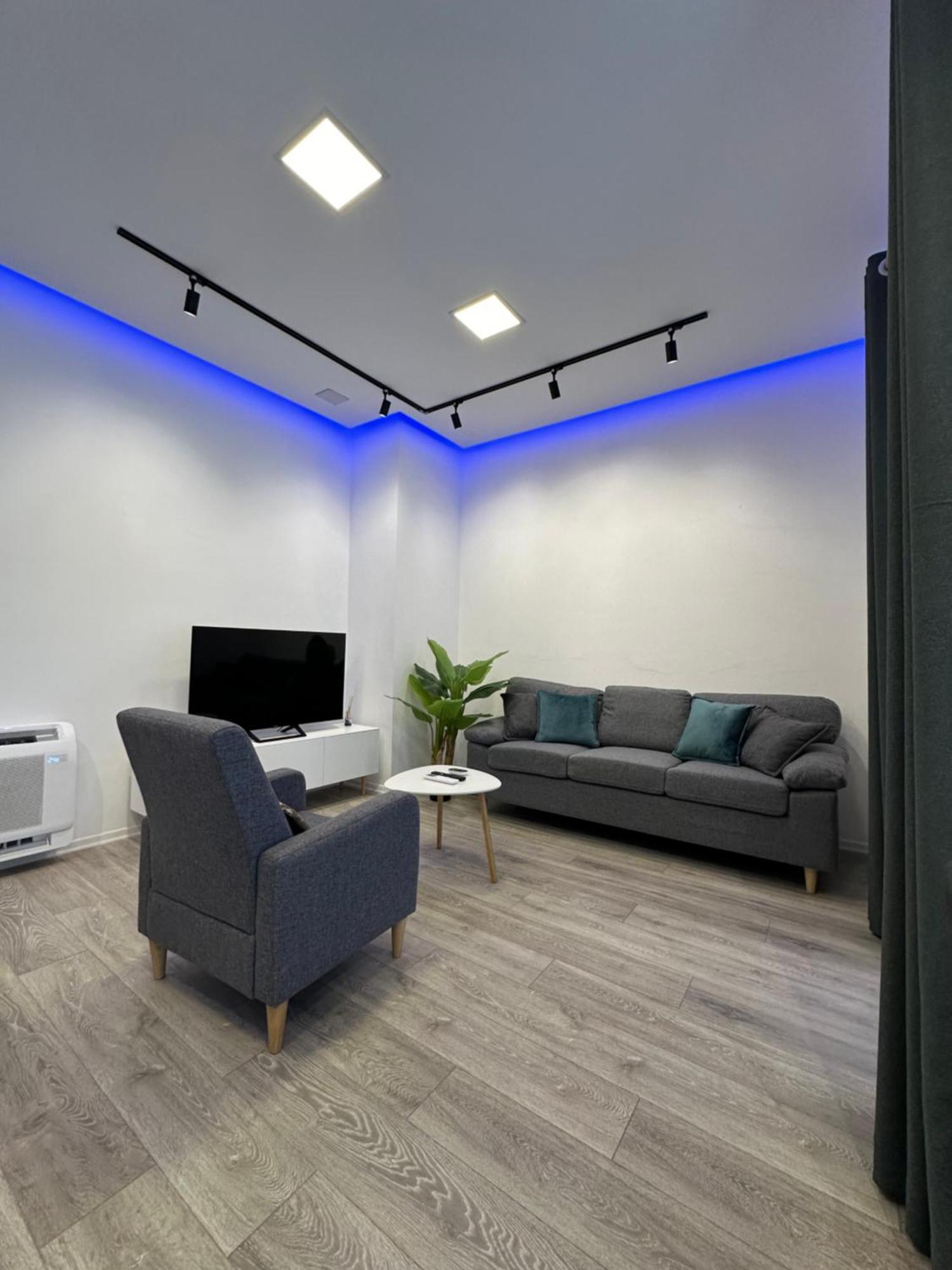 Sunflower Apartment Тирана Экстерьер фото